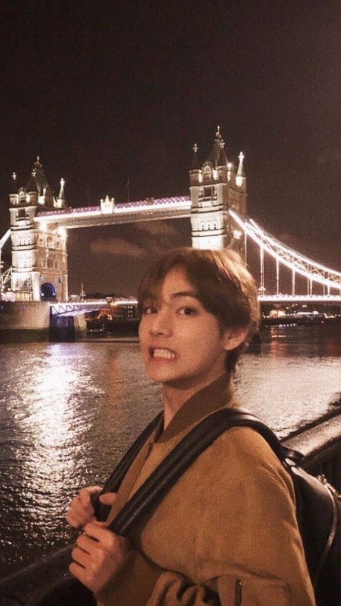 Taehyung boyfriend material a thread ;