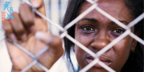 EACSociety's tweet photo. Heterosexual #women account for 23.8% of new #HIV diagnoses yet aggregate surveillance data can obscure inequalities faced by women migrants at high risk of HIV. WAVE works on HIV prevention &amp; care packages culturally appropriate for them. #MigrantsDay 
👉https://t.co/ZpQuwd9LDa https://t.co/D0K0nnNACt
