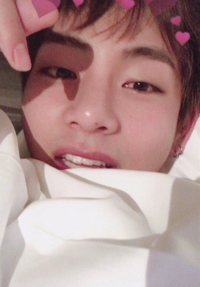 Taehyung boyfriend material a thread ;