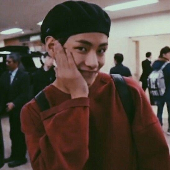Taehyung boyfriend material a thread ;