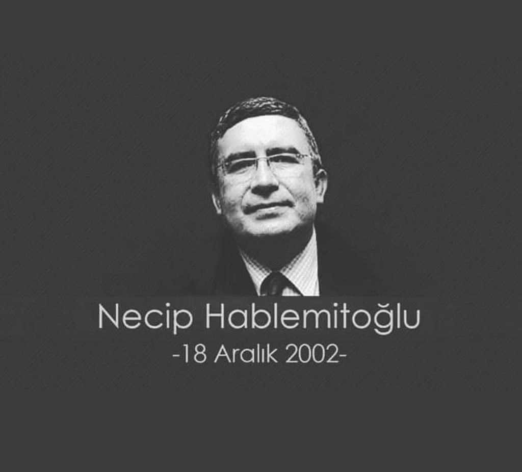 Hablemitoglu_N's tweet photo. "Hakim bir milletin; mahkûm düşmesi, mahkûm bir milletin yok olması, mektepsizlikten ileri gelir"

#Gaspıralıİsmail
#NecipHablemitoğlu https://t.co/OQxwBkcGbX
