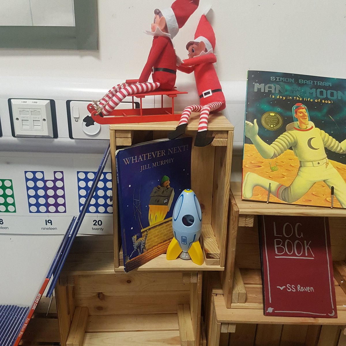 MrsTanday's tweet photo. Year 1 elves sliding into the Christmas break! 🤗🎄 https://t.co/SZyWYjOWh7