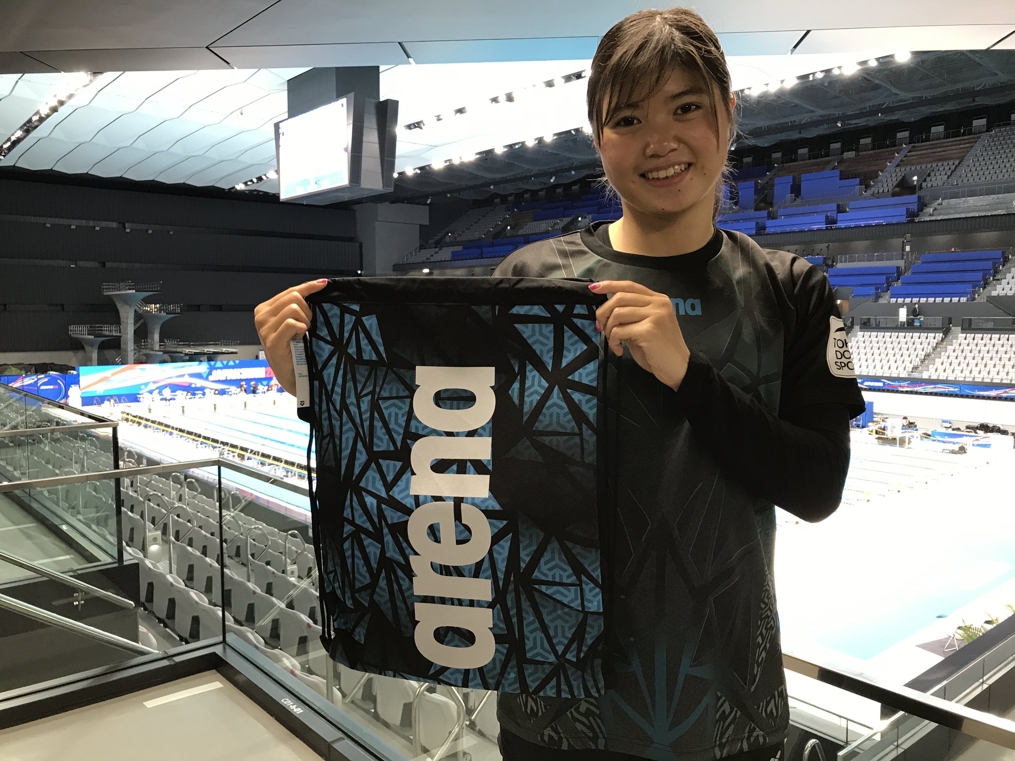 公式 Arena アリーナ 6日間連続プレゼント企画 第5弾 クリスマスキャンペーン 長谷川涼香 選手からナップザックを抽選で5名様にプレゼント 応募方法 1 Arena Japan をフォロー 2 このツイートをrt 3 当選者に後日dm送付 応募締切