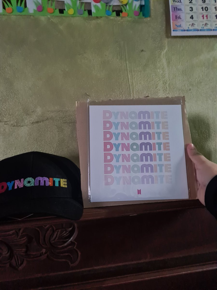 aliahempire's tweet photo. Oenantianku brakhir disini. #offcialmerch dari @spicedtealyfe terima kasih utk semuanya 🥰 https://t.co/iGs2JPeXBj