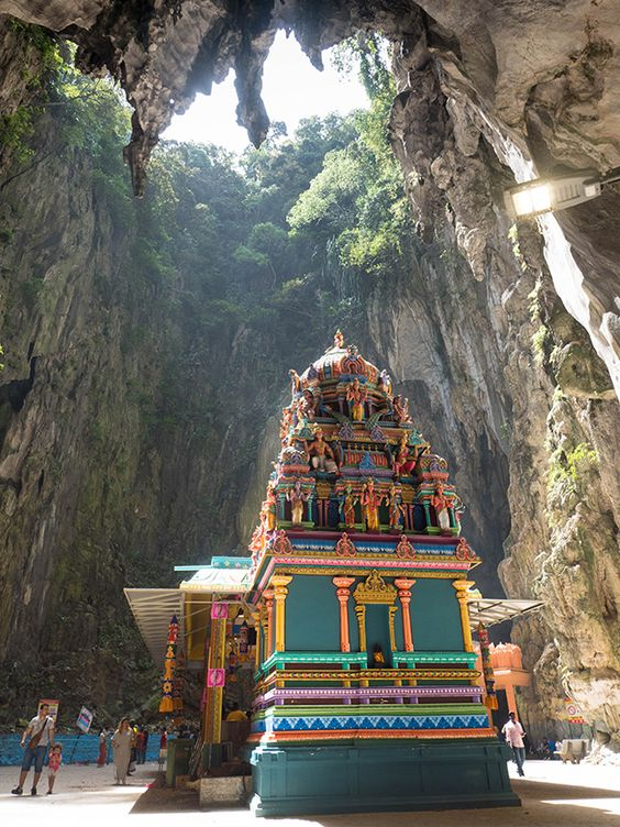ChuNirmala's tweet photo. Endless beauty of #KualaLumpur https://t.co/iIzxetsIhI