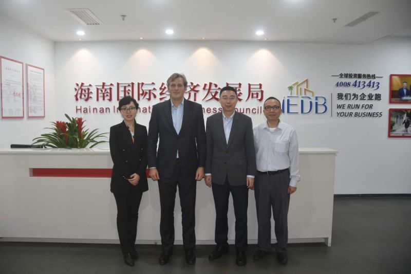 On the afternoon of December 14, Mr. Nicolas Beckers, Chief Executive Officer of Rémy Cointreau Group Greater China and Mr. Luo Guomin, Chief Financial Officer of Remy Cointreau Group Greater China, visited Hainan Provincial Bureau of International Economic Development Hainan.