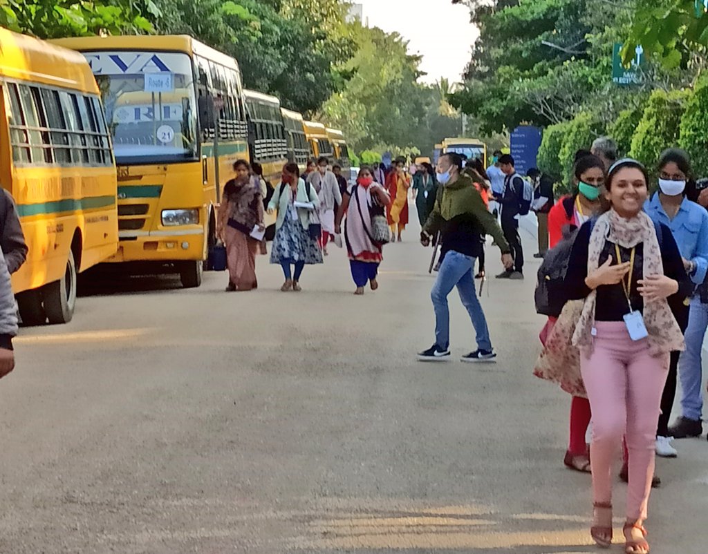 Arabella_723's tweet photo. @REVAUniversity doesnt check covid test reports at the gate and doesnt allow BBMP Govt agency inside campus to conduct tests. This way they are witholding information of the covid cases inside the campus.Typical case of Abusing power
@ugc_india 
@AICTE_INDIA 
@DeccanHerald https://t.co/qgjq7DXgGR