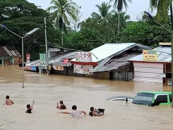 andrejuliannn's tweet photo. OUR KABABAYANS IN MINDANAO NEED HELP!! LETS RAISE AWARENESS PEOPLE!!
#VickyPH #Mindanao https://t.co/USVCeTyUrm