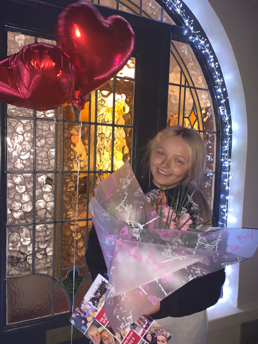 CANCER FREE 

Best Christmas present ever to end a really shit year🤩🥰🥺