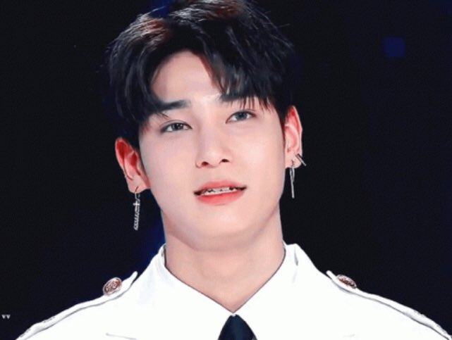 tobiurs99's tweet photo. Ere | Yohangyul AU

“Galing mong piloto, kasi until now pakiramdam ko asa kalangitan pa ako,di ako makababa kasi iniwan mo ako sa ere.” 

Where in Yohan decided to go in a month long luxury tour just to forget his ex, only to find out that his ex Hangyul is the pilot of the tour. https://t.co/Ke8yR9ELeM