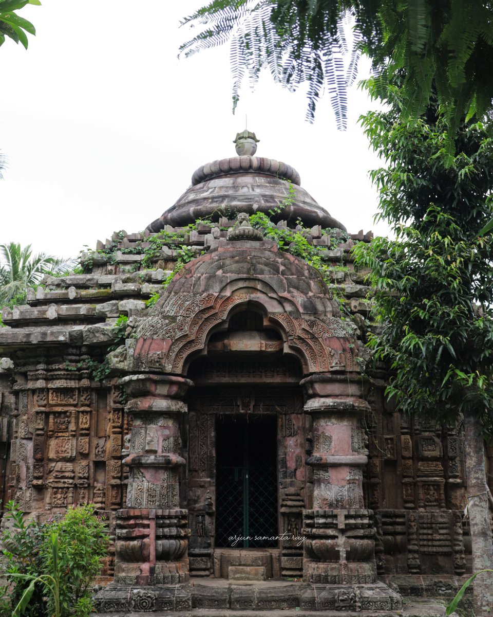 ଗଙ୍ଗେଶ୍ୱରୀOne of the most beautiful temple I have ever beenGangeswari temple, Bayalisibati,Odisha. "Gangeswari" Ishtadebi of Ganga Dynasty, to which king Chodgangadev, LangulaNarasimhadev belong. the Gangeswari temple was built as a model temple for the Sun Temple of Konarka.