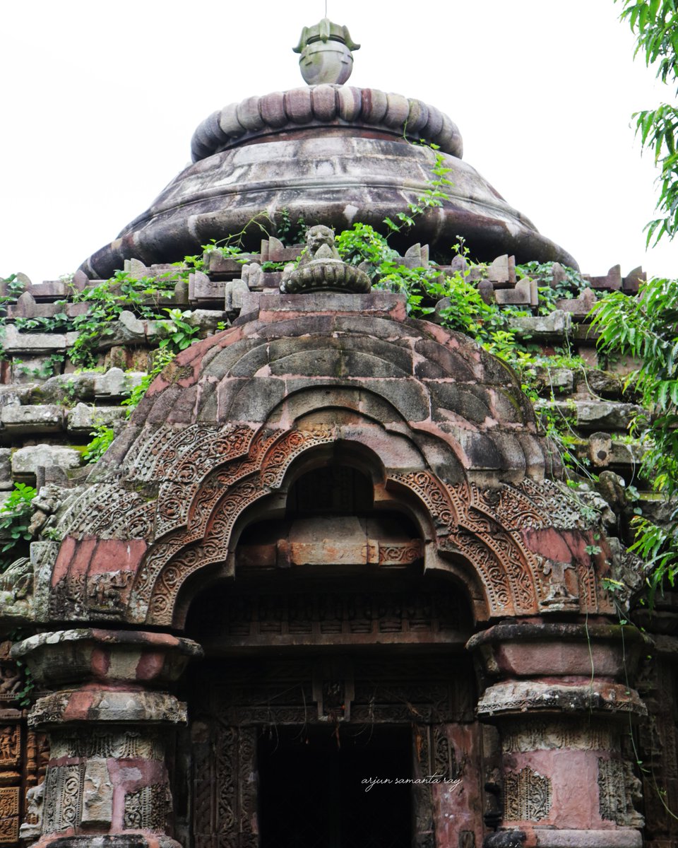 ଗଙ୍ଗେଶ୍ୱରୀOne of the most beautiful temple I have ever beenGangeswari temple, Bayalisibati,Odisha. "Gangeswari" Ishtadebi of Ganga Dynasty, to which king Chodgangadev, LangulaNarasimhadev belong. the Gangeswari temple was built as a model temple for the Sun Temple of Konarka.