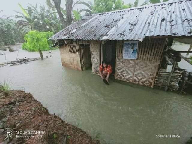 cebudailynews's tweet photo. LOOK: Flooding has affected various areas in Agusan del Sur due to TD Vicky in photos released by the Agusan del Sur provincial government. The tropical depression will be hitting southern and central Cebu within the next 12 hours. @dletigioCDN #CDNDigital #VickyPH https://t.co/LnLBTmLTPD