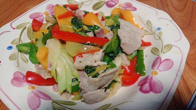 野菜炒めの味付けに昆布茶、シンプルにいいね☺️ 