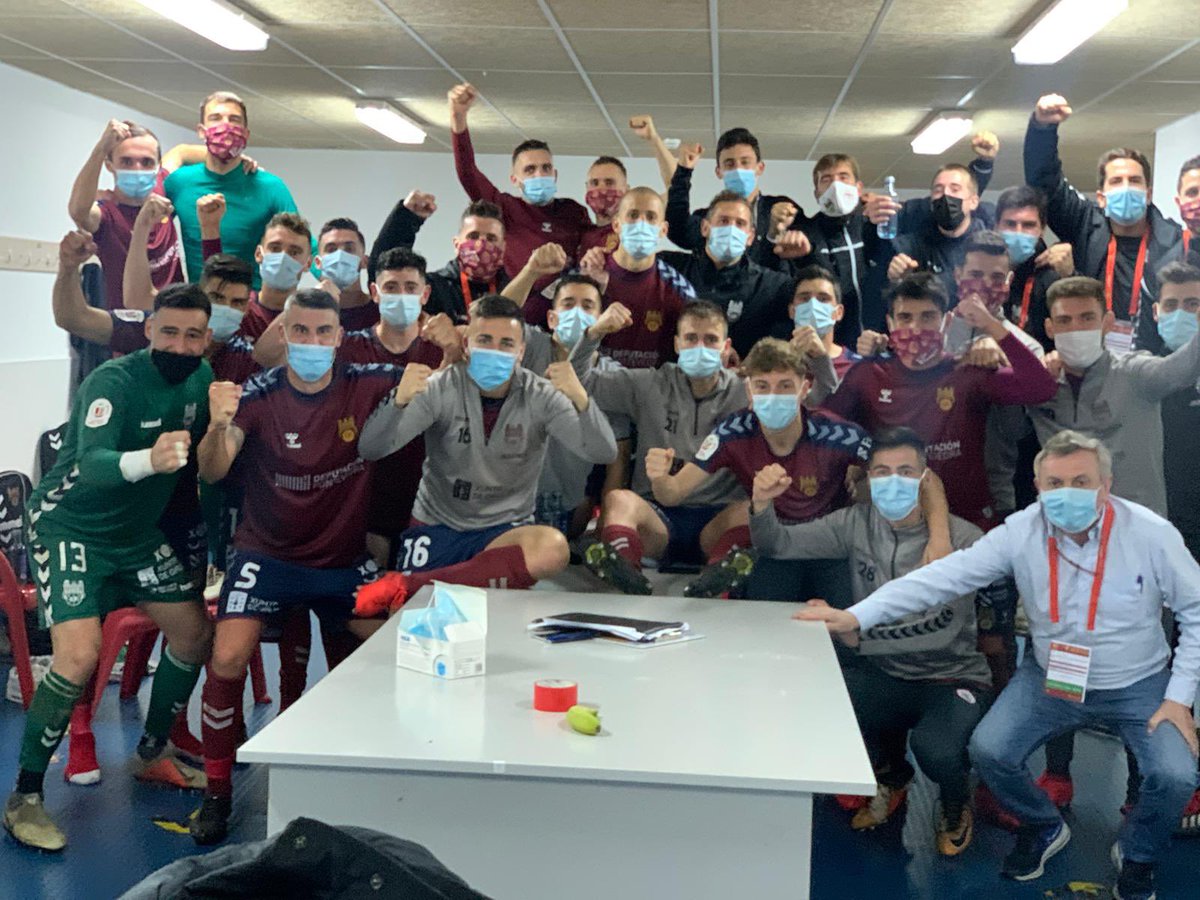 Buen trabajo de todo el equipo. Ahora a desconectar una semana para volver con las pilas cargadas!!! 🤙💪🤜🤛😉👏 <a href="/PontevedraCFSAD/">Pontevedra CF 🦴</a>