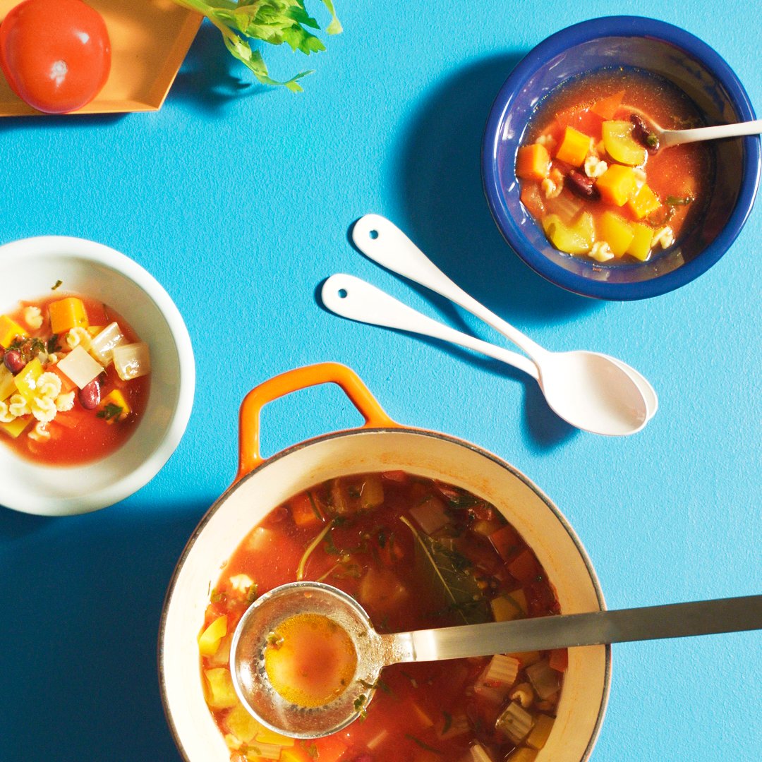 Level up your cooking game! Met de Zanussi kookplaten heb je altijd warme gerechten tijdens de koude winterdagen. ❄️