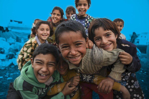 Oggi è #internationalmigrantsday ! 

In linea con gli impegni fondamentali per l'infanzia, ci impegniamo per garantire la protezione dei giovani migranti. 

36 milioni di bambini vivono come sfollati a causa dei conflitti.

Per ogni bambino, #futuro!

<a href="/UNICEF_Italia/">UNICEF Italia</a>