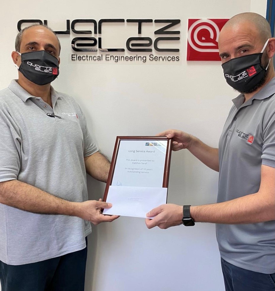 quartzelecltd's tweet photo. Congratulations to Vaibhav Saraf, Field Service Engineer for Quartzelec #MiddleEast for your 10 yearsโ service. A great achievement, thank you for your hard work and effort.
#QuartzelecPeople #10YearsService #RecognitionAndReward #UnparalleledInEngineeringServices https://t.co/vKvGys1to1