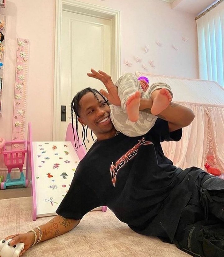 HIGH6ST's tweet photo. Travis Scott x Stormi Webster https://t.co/fJjqnQkcnH