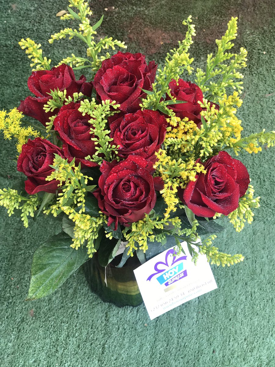 hovsurprise's tweet photo. HOVSURPRISE ONLINE FLOWER SHOP !! Hello flower lovers, flowers will always be a timeless way to spark memories! So head over to https://t.co/osRlMcBLRz / +237 656 24 59 34 & place your order. #onlineflowerdelivery #houseofversi #hovsurprise #flowershop #giftingservice #giftshop https://t.co/0H0N0eZVZQ