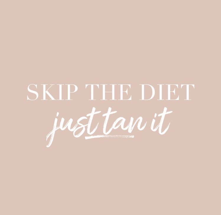 Tanning_V's tweet photo. I think we can all agree that the diets have been put on hold until January right??

Tanned is the new skinny❗ 

☀️☀️☀️☀️☀️☀️☀️☀️☀️☀️☀️☀️☀️☀️☀️☀️☀️

 Who else feels more confident with a glowing tan?? https://t.co/QbMbLpZVFV