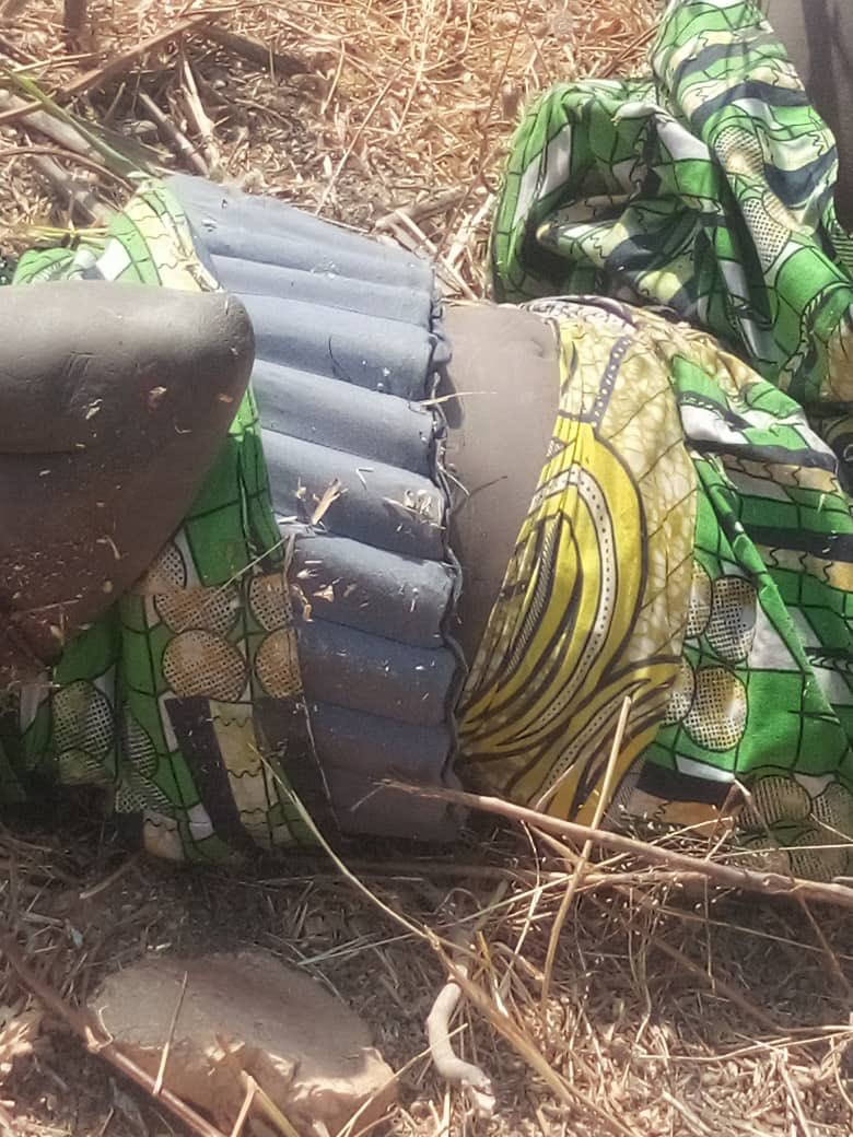 HonneurFidelite's tweet photo. Une Kamikaze stoppée dans sa tentative d'entrer dans le camp militaire de Mora https://t.co/vQgSKFUJn7