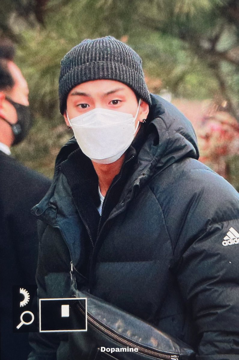 dopamine514's tweet photo. 201218 
#셔누 #SHOWNU #몬스타엑스
#MONSTA_X @OfficialMonstaX https://t.co/BaUfgHAxZ2