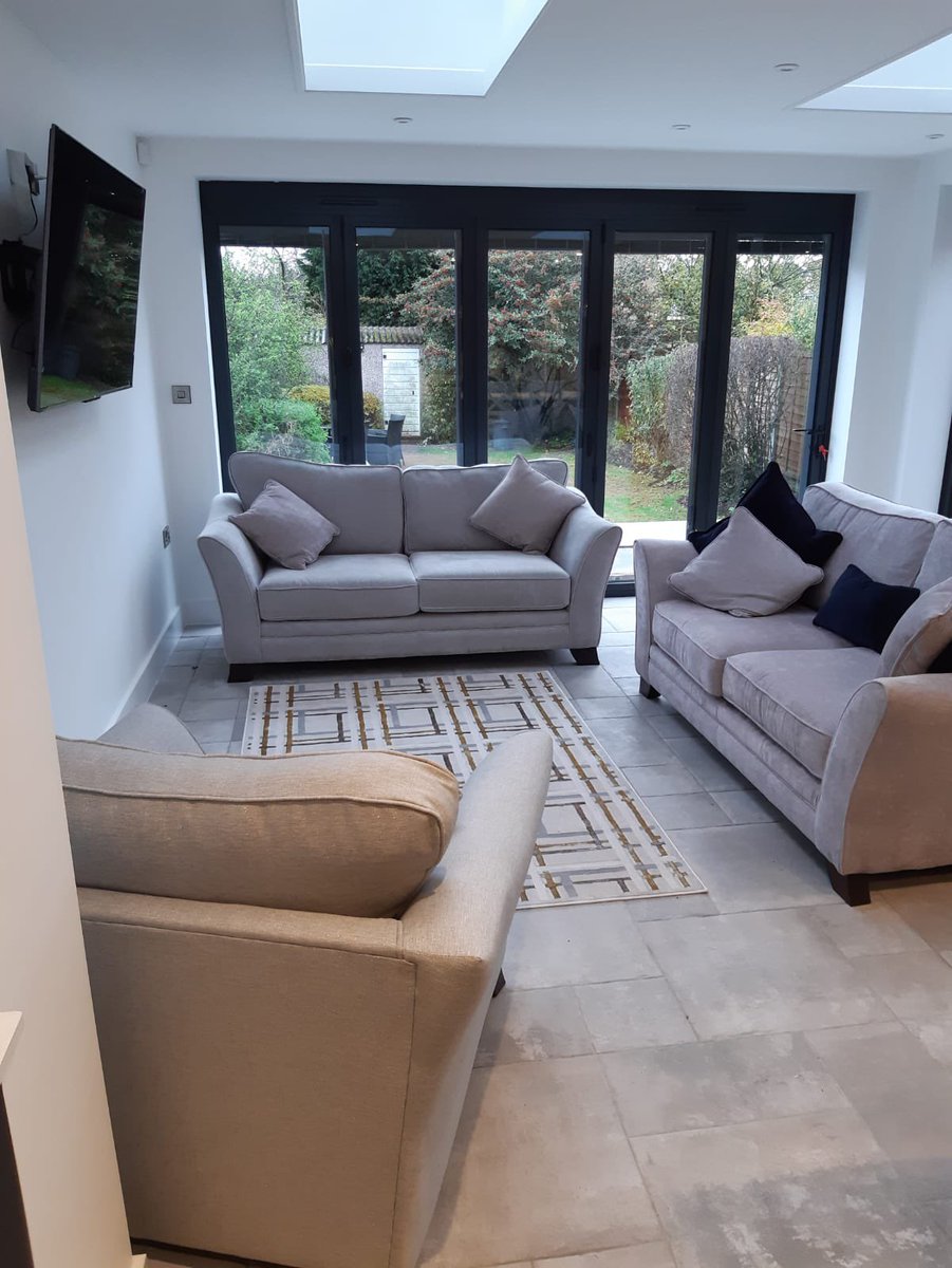 berben193's tweet photo. Bifold doors installed to modernise this extension 🤩🏡 https://t.co/204tdF2oJ9