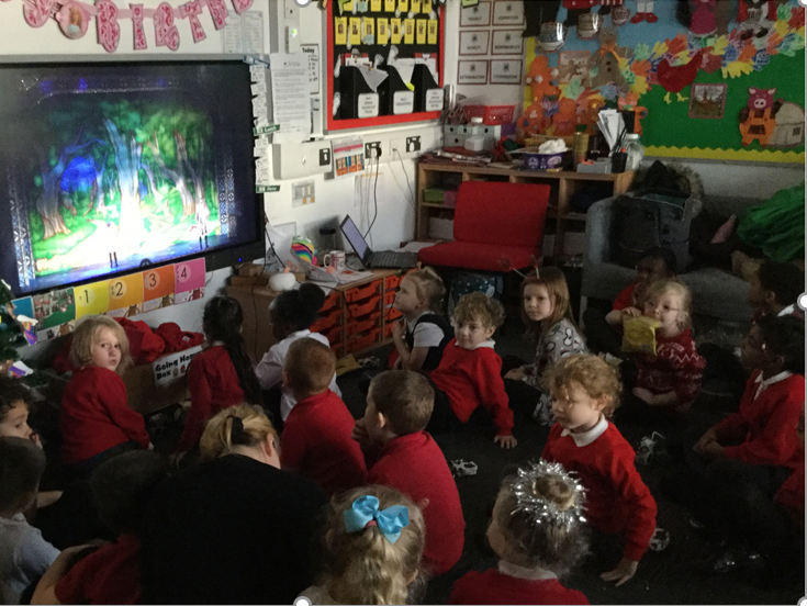 SpringfieldDLT's tweet image. Oh No We Didn't!But Oh Yes We Have!  With our Djanogly family, at Springfield,we have taken our children on a virtual theatre experience to watch Cinderella.With a lot of help from@NottmPlayhouse.The magic continues#OffToTheBall