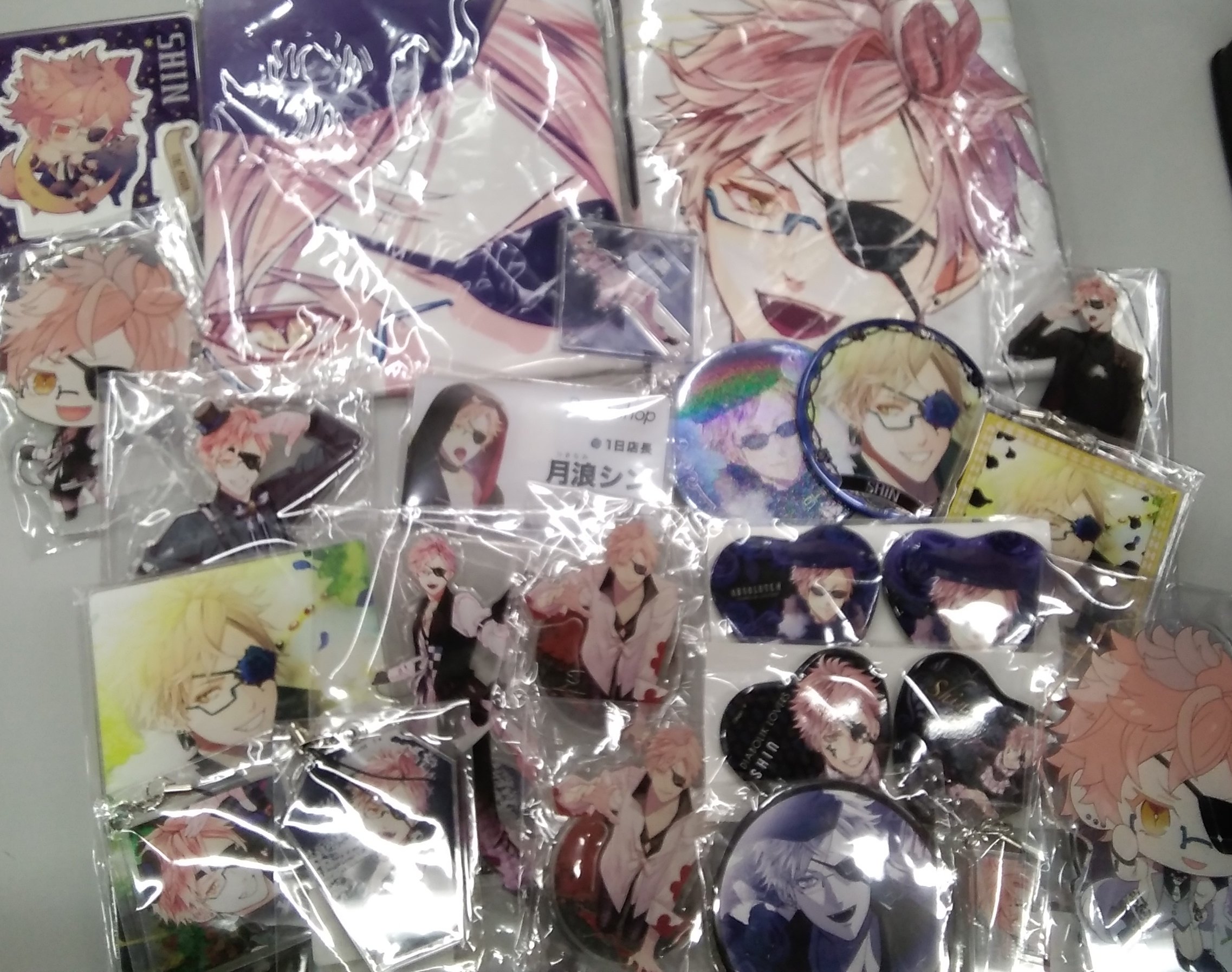 DIABOLIK LOVERS 逆巻家 アクリルジオラマ 12周年 - メルカリ