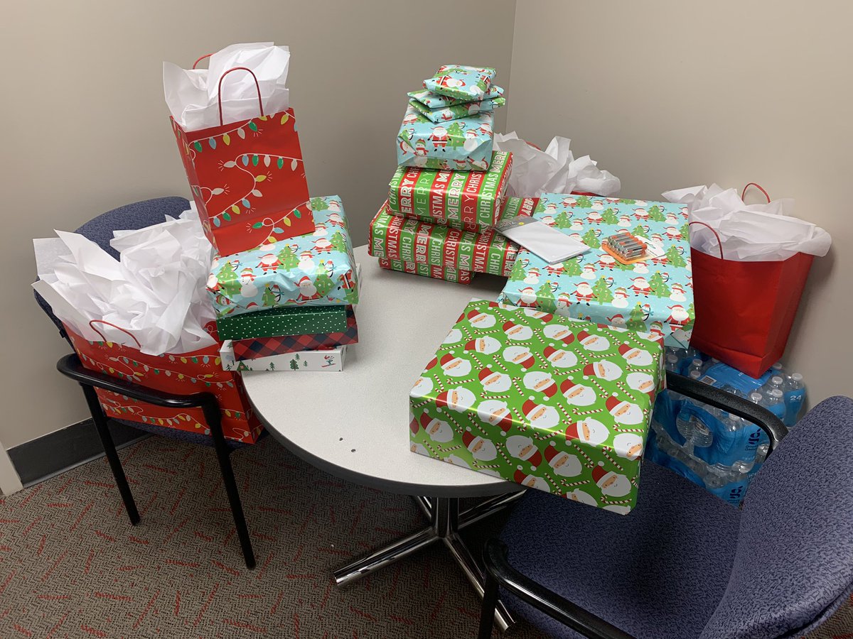 Such a great opportunity to adopt a family for the holidays and bond with the team. We are family over here at 2108 and want to thank @loveoutloudWS  &amp; <a href="/Target/">Target</a> for the partnership. #region300givesback