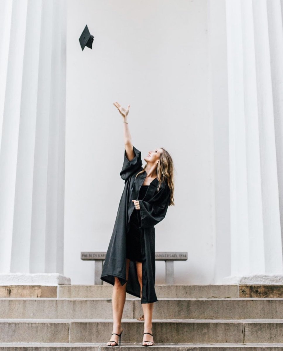 UGACareerCenter's tweet photo. #UGA2020, What. A. Year. Congratulations on finishing the drill. 🎓 Best of luck in your endeavors throughout life beyond the Arch. https://t.co/ybw099rA01 #ugagrad https://t.co/YA2vq50JOB