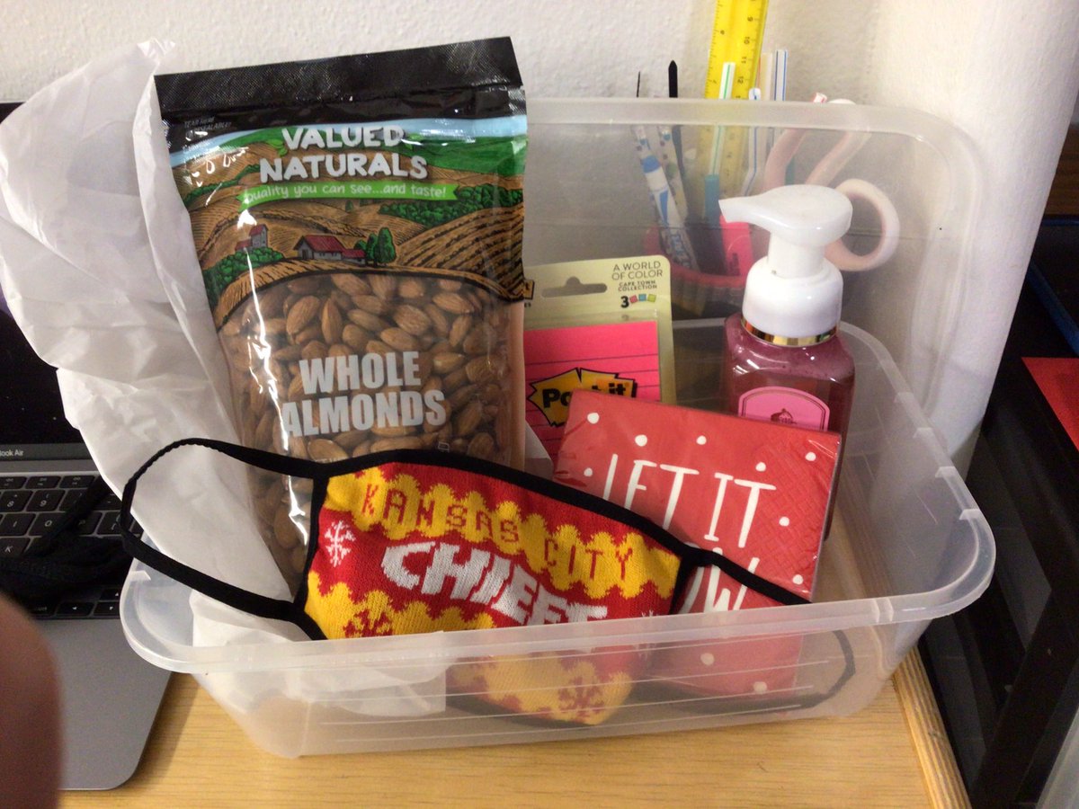 MrsLUribe's tweet photo. My secret pal showed up with a box ‘o stuff for our big reveal. THANK YOU @ksmith32004 for all the goodies the past two weeks. I loved having you as my secret pal! #viewmypal @Crestview_NKC @NKCSchools https://t.co/kleCAD21mK
