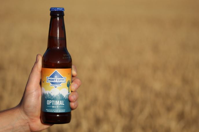 PortCityBrew's tweet photo. Cheers to an Optimal weekend! 🍻
#BeerGrownHere #OptimalWit https://t.co/QtziObe1kV