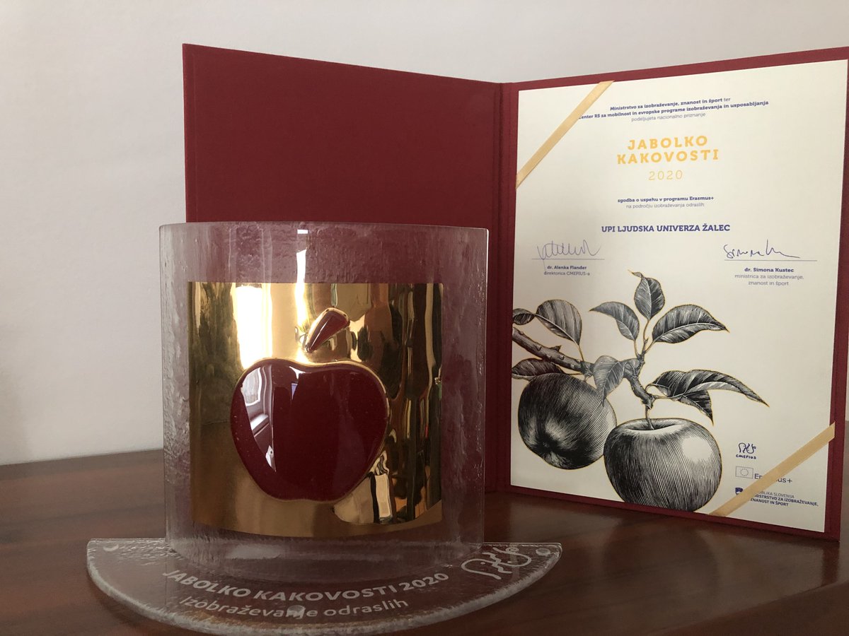 tudublincompsci's tweet photo. The 'Quality Blended Learning' project, of which @tudublincompsci was a key partner, has just received a 'Jabolka Kakovosti' (Golden Apple of Quality) Award from the Slovenian Government as the countries best @EUErasmusPlus project
 Project Website ==> https://t.co/J5vHRJuuRp https://t.co/SpFZAuxBaW