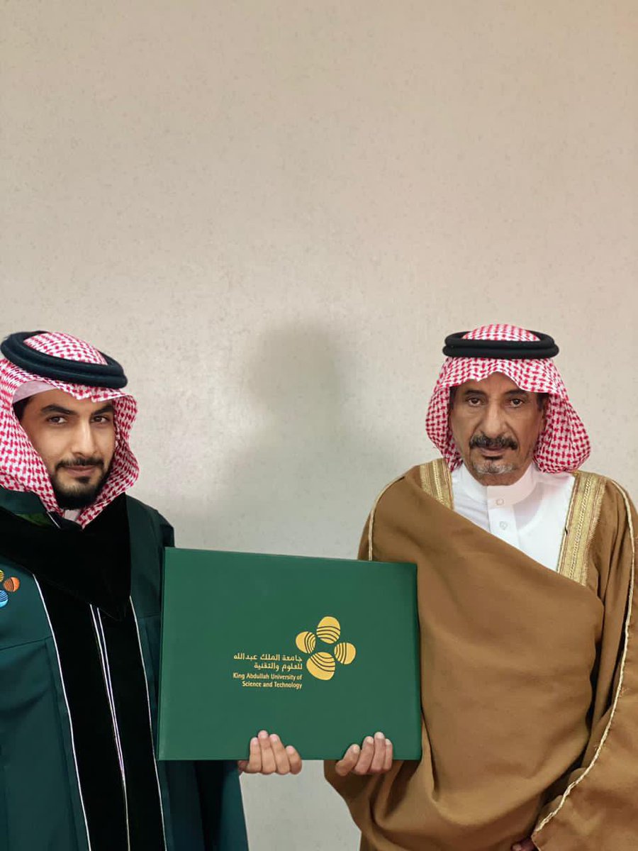 YahyaAlzahrany's tweet photo. الحمد لله الذي بنعمته تتم الصالحات،
رابط حفل التخرج الحادي عشر(عن بعد) بجامعة الملك عبدالله للعلوم والتقنية #كاوست لعام 2020 #KAUSTclass2020 https://t.co/sutDFQZHXE https://t.co/YPdCtxEP5n