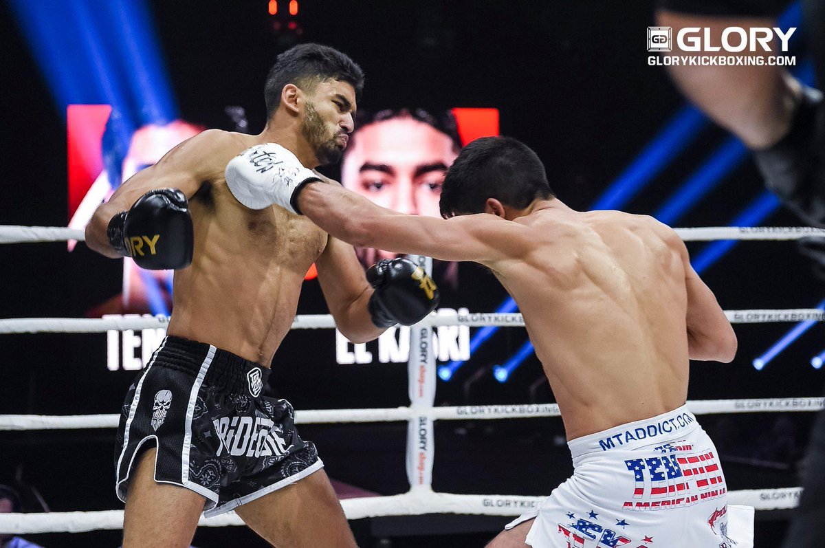 prideordie's tweet photo. En 2019 lors du #Glory67 à Orlando (USA) le marocain 🇲🇦 Houssam El Kasri en #PRiDEorDiE défia l'étoile montante locale Asa Ten Pow lors du co-main event de la soirée ! Après une guerre de 3 rounds c'est malheureusement l'américain qui remporta le combat par décision... ☠👊💥 https://t.co/VcTYRhQgsn