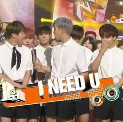 jikooksIick's tweet photo. how it started                     how it's going https://t.co/7cdAMj5Gow