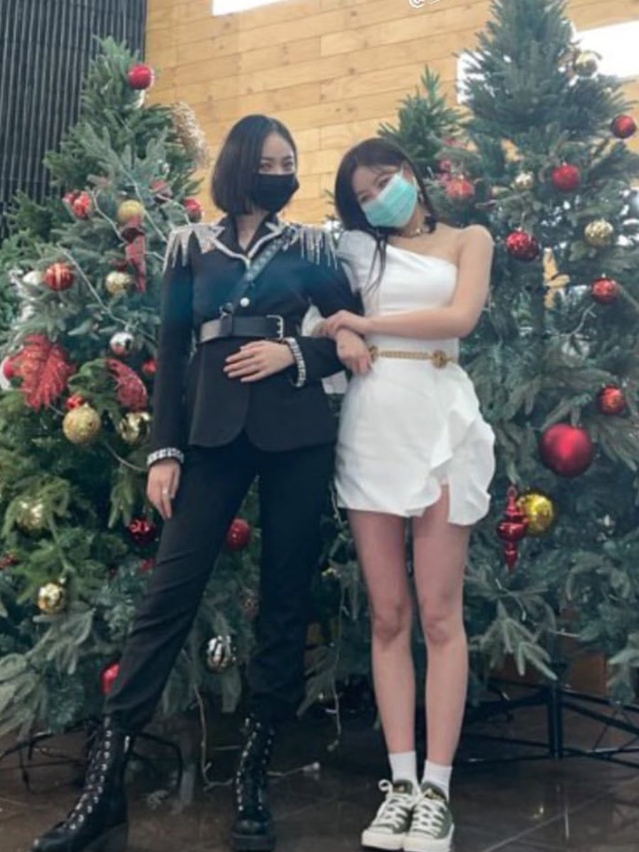 seo_1849's tweet photo. 미쳣지 핰ㅋㅋㅋㅋㅋㅋㅋㅋㅋㅋ https://t.co/NFr3aDgSJt