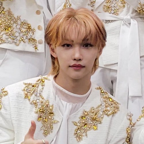 lixics's tweet photo. FELIX 😭😭😭😭😭😭😭 https://t.co/FsGnmLOICZ
