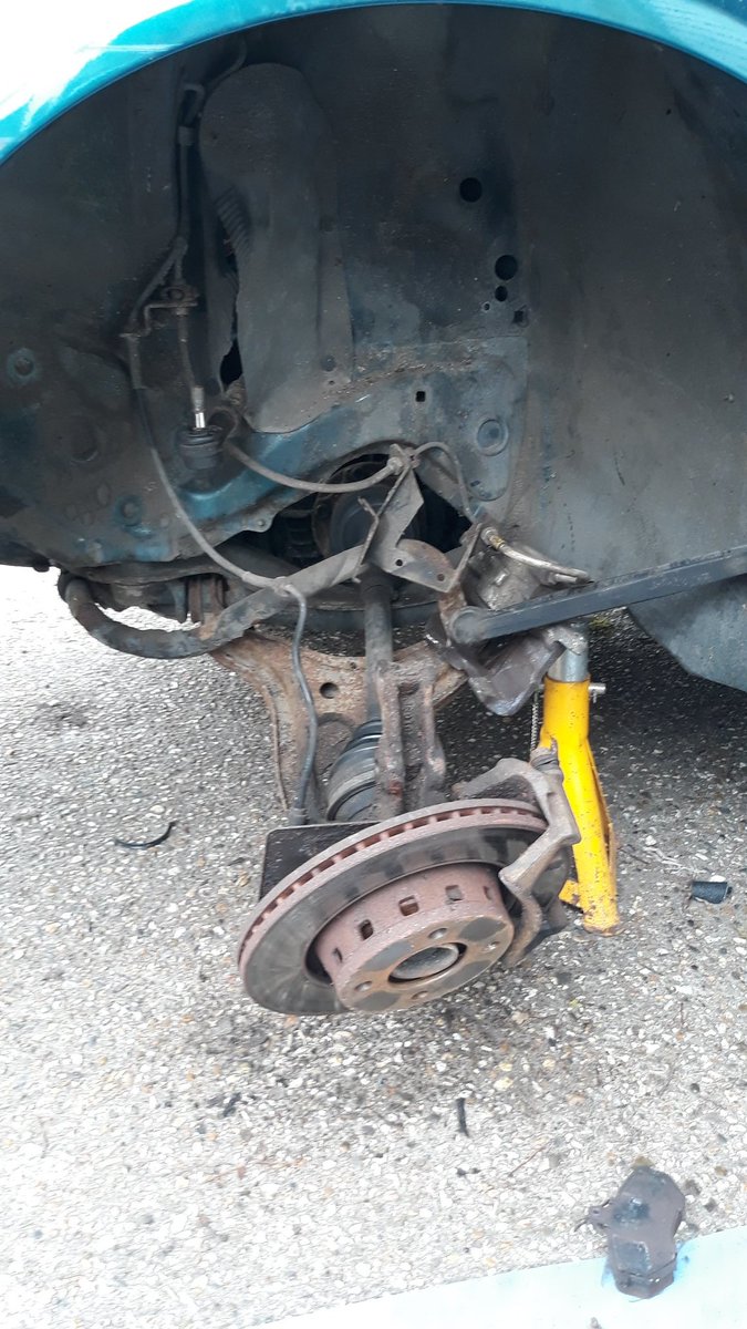 ... me in the face. Which is a bonus. What did I say I was worried about? Yes. The ride height. And yes it is higher. The front moreso. I think I'll recondition the old springs and refit them next year.