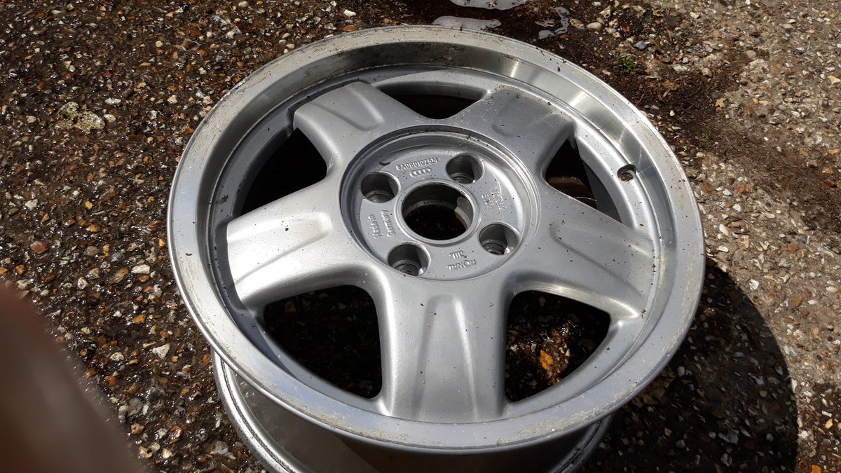 Next job was to have the original wheels refurbished. It's sat on the other ones for about 8yrs and I got used to it, they didn't look sporty, it's an 80 Sport. I think they looked nice, but I wanted it back to original. Before and after pics.