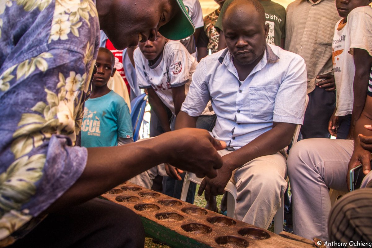 RusingaFestival's tweet photo. 2. Sports - During the festival, we showcase four major sports:
a) Oluko β Board game
Oluko is to the Abasuba, what Ajua is the Luo community!
π· @_fifiFiona_ and @AnthonyMuwasu
#RusingaFestThrowback
#RusingaFest2020 https://t.co/hwkkL4B2dc