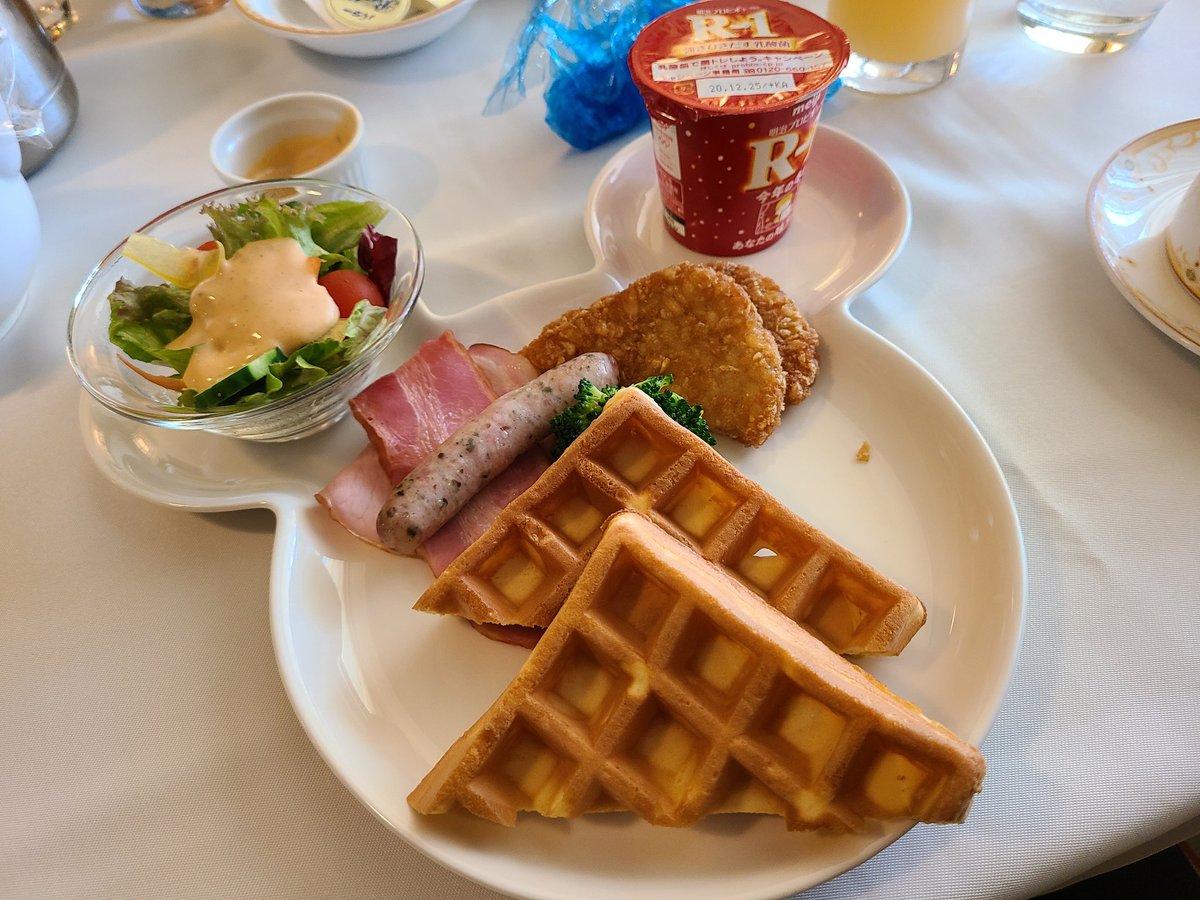 朝食ルームサービス