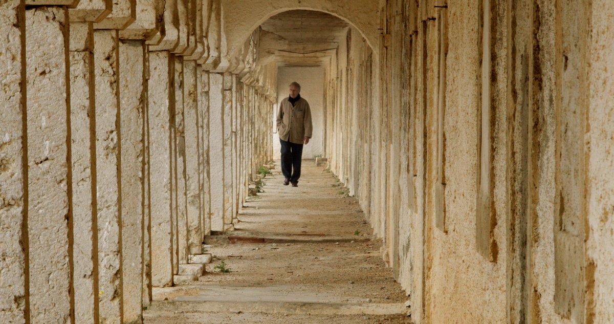 DANSES MACABRES, SQUELETTES ET AUTRES FANTAISIES de Pierre Léon, Rita Azevedo Gomes et Jean Louis Schefer dans les 25 films à voir de The Sydney Morning Herald :

smh.com.au/culture/movies…

A découvrir sur <a href="/GuideDoc/">GuideDoc</a>
 
<a href="/smh/">The Sydney Morning Herald</a> <a href="/RitaAzevedoGome/">Rita Azevedo Gomes</a> @SkulkingSkull