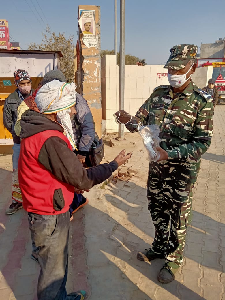 <a href="/crpfindia/">🇮🇳CRPF🇮🇳</a> <a href="/JKZONECRPF/">J&K ZONE</a> <a href="/CRPFmadadgaar/">CRPF Madadgaar</a> <a href="/dhinakaran1464/">Moses dhinakaran</a>  In its fight against covid-19, Today 55 BN distributed Masks at Loni Bus station area. People were also told to follow all precautions agaist the spread of covid-19.
Ladenge Hum; Jitenge Hum
Jai Hind, Jai CRPF