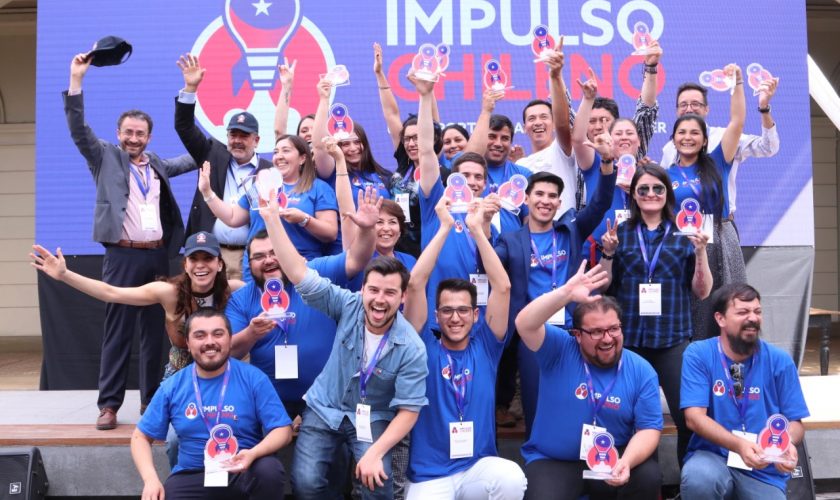 Programa_PymeUC's tweet photo. Impulso Chileno, iniciativa de la Fundación Luksic en alianza con la Corporación Simón de Cirene y la @EscuelaAdmUC, premió a 100 emprendedores para que puedan fortalecer y sacar adelante sus negocios.

Conoce a los ganadores aquí: https://t.co/bNdIWMRYZW

#pymeuc #PUC #concurso https://t.co/KQom3lzugg