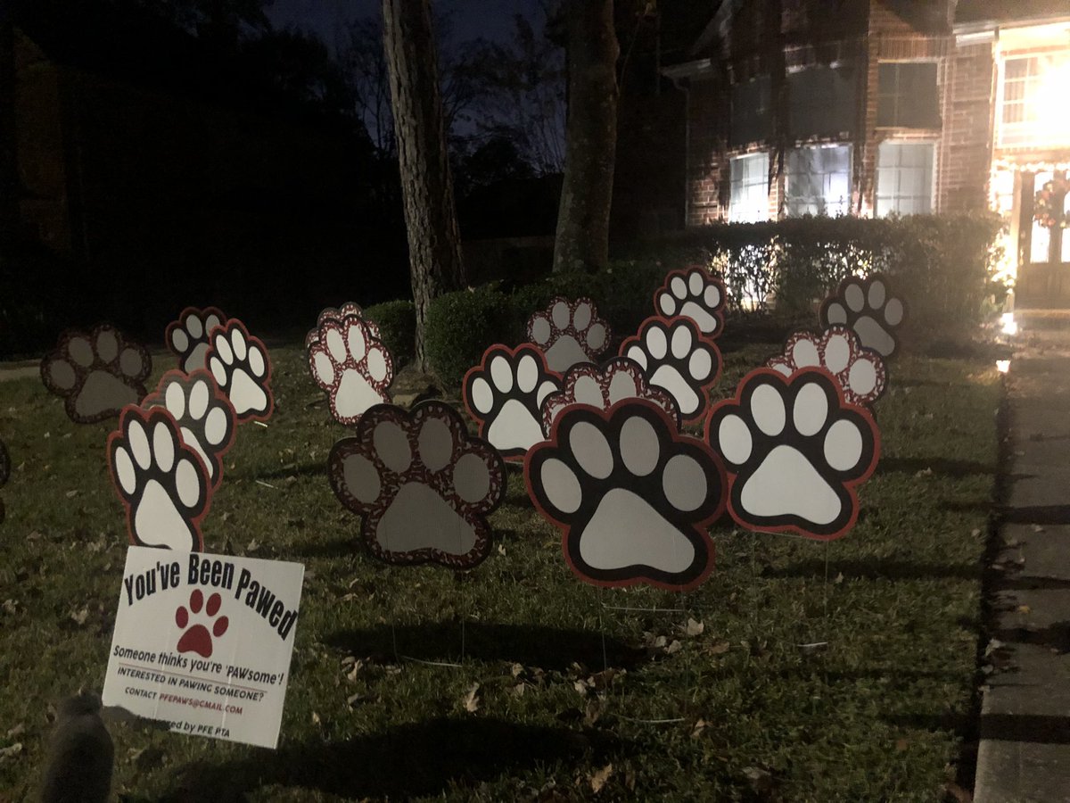 I got pawed !!!!    Thank you PFE PTA for making me feel so special !!!!   I will miss PFE so much !!!!    <a href="/HumbleISD_PFE/">Pine Forest Elem</a> <a href="/HumblePFEPTA/">PFE PTA</a>