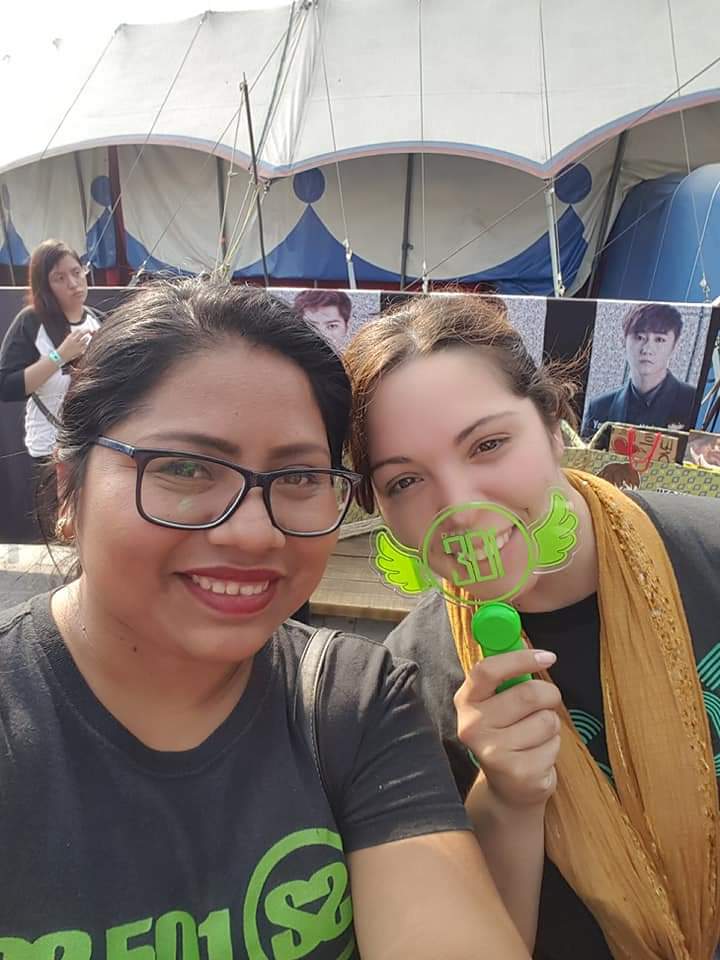 Sofita211's tweet photo. Y los SS501 me han regalado unas de las amistades mas bellas que tengo. @mEugee eres lo mรกs bonito que un tweet pudo darme eveeer!!
Gracias por todos estos aรฑos!! Y vamos por mas aventuras!! #TripleSXV #HappyTripleSDay https://t.co/P5PlSNnv3V