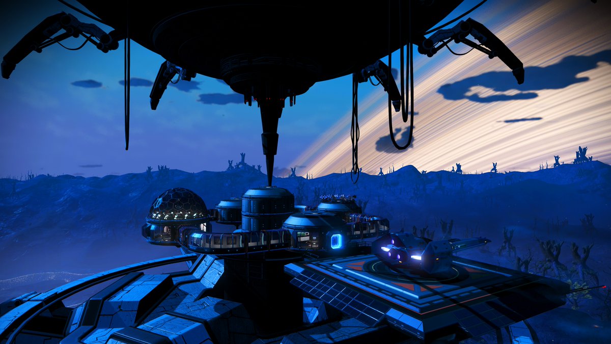 I think it deserves some pictures too fully appreciate the scale I added a banana starship for scale!   #NoMansSky